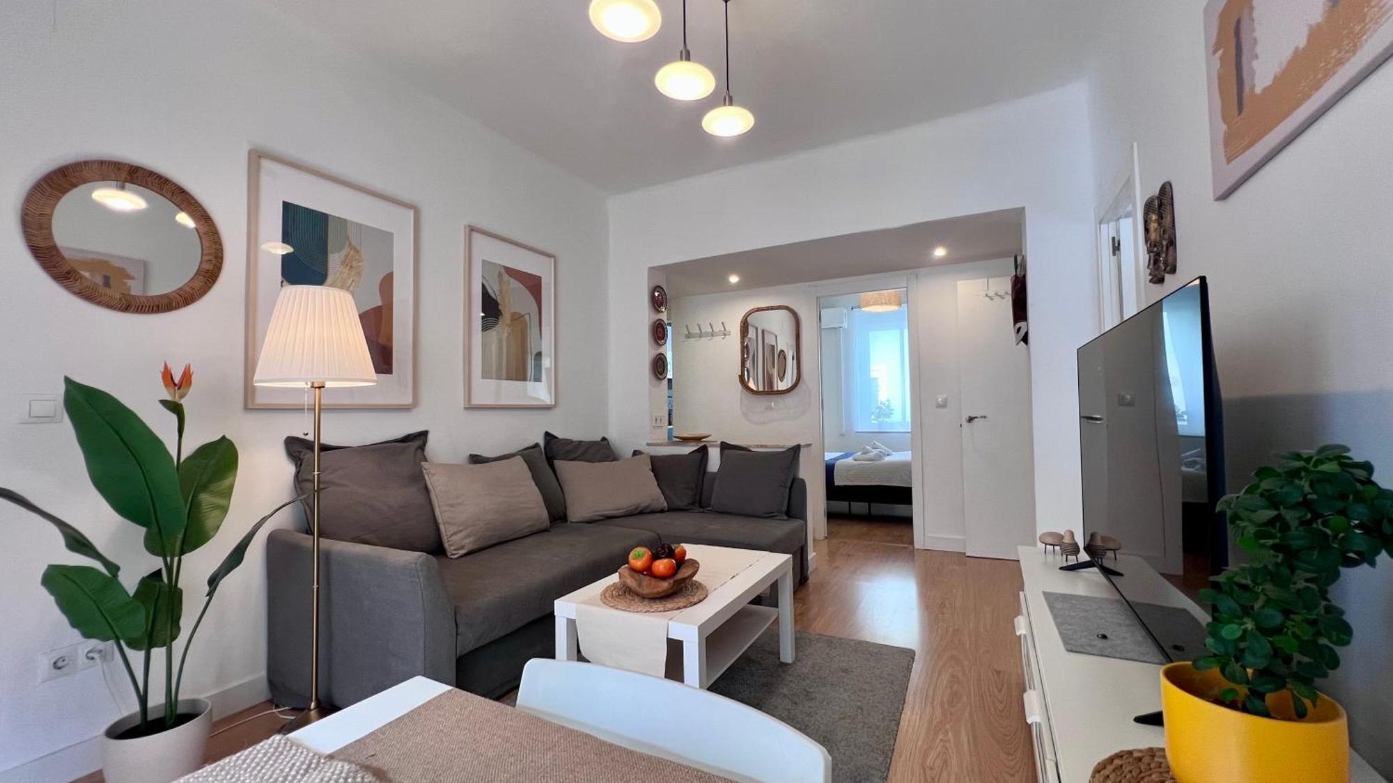 Super Comfy And Homey 4Br Apartment Peachy Stays マラガ エクステリア 写真